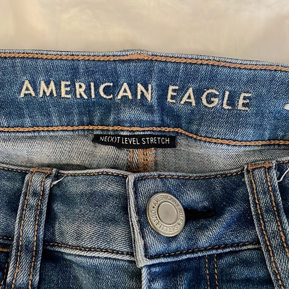 American Eagle Women’s jeans - Picture 3 of 3